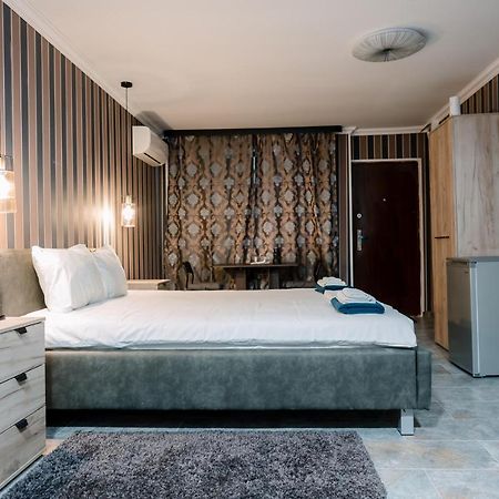Mavie Apartment Boutique Bucarest Extérieur photo