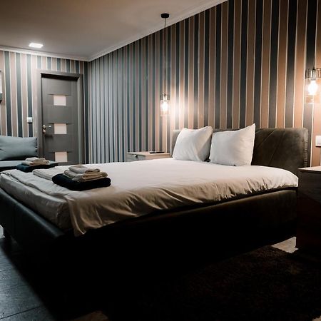 Mavie Apartment Boutique Bucarest Extérieur photo