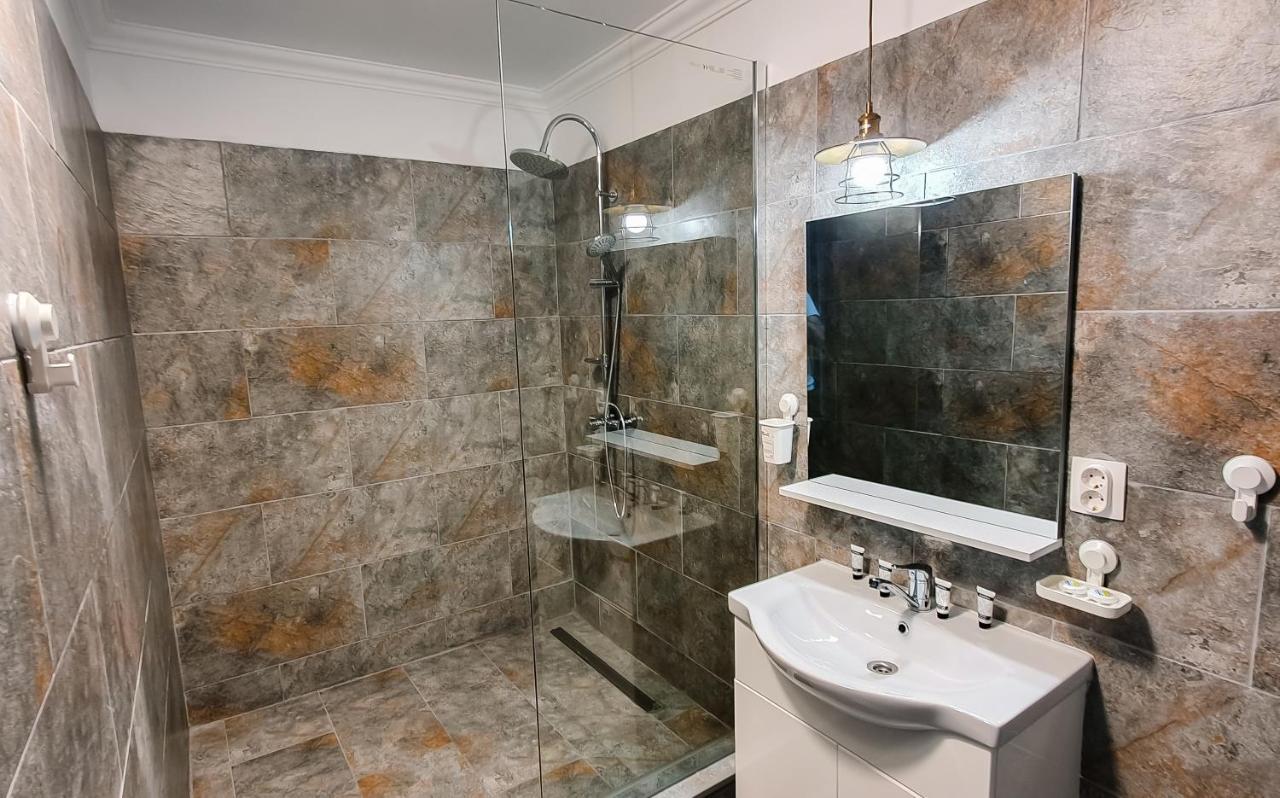 Mavie Apartment Boutique Bucarest Extérieur photo